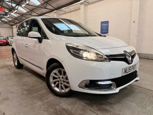 Renault Scenic  1.5 Dynamique TomTom dCi 110 Stop & Start 