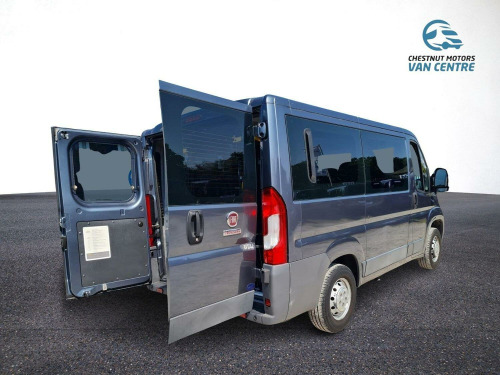 Fiat Ducato  2.3 Ducato Window Van Swb Sh1 33 2.3 130 Hp Mjet Ii