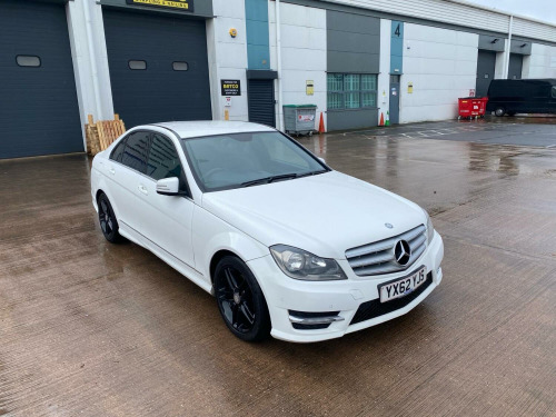 Mercedes-Benz C-Class C220 2.1 C220 CDI BlueEfficiency AMG Sport