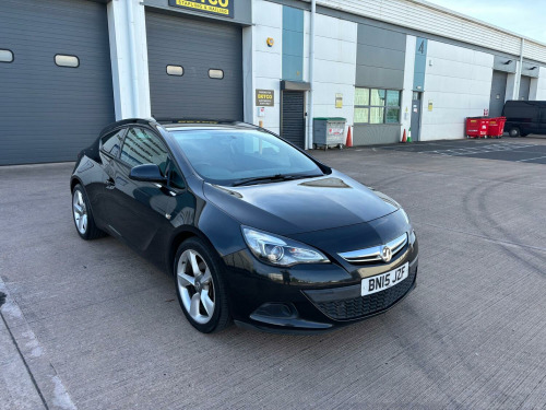 Vauxhall Astra GTC  2.0 CDTi Sport