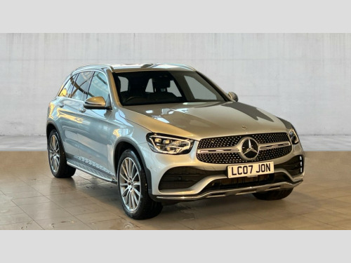 Mercedes-Benz GLC-Class  GLC 300 4Matic AMG Line Premium