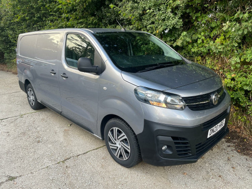Vauxhall Vivaro  2.0 Turbo D 3100 Dynamic