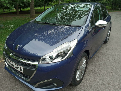 Peugeot 208  1.2 PureTech Allure