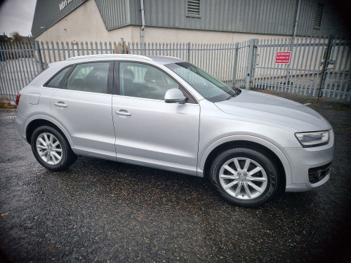 Audi Q3  2.0 TFSI SE AUTOMATIC