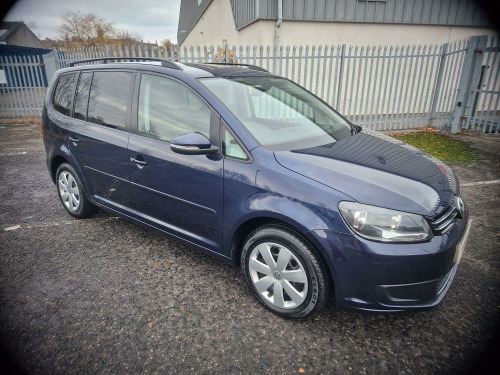 Volkswagen Touran  1.4 TSI SE