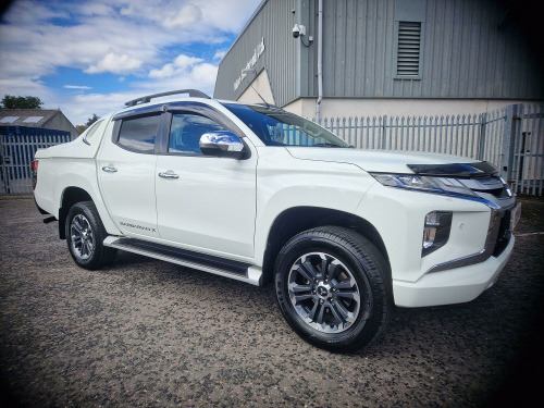 Mitsubishi L200  2.2 DI-D DC Barbarian X