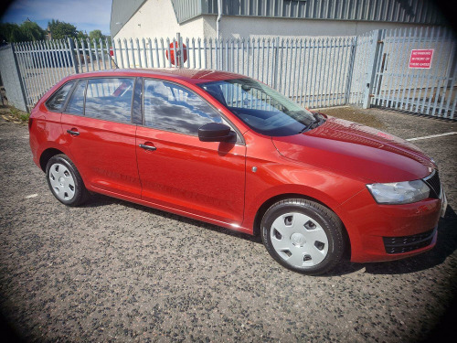 Skoda Rapid  1.6 TDI S