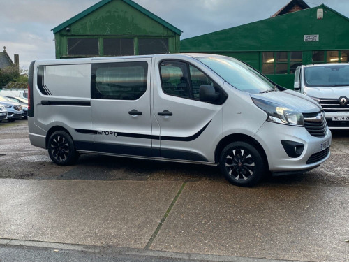 Vauxhall Vivaro  1.6 CDTi 2900 BiTurbo Sportive