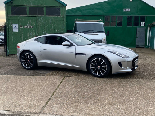 Jaguar F-TYPE V6