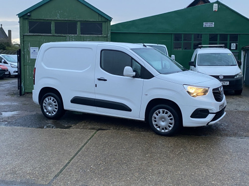 Vauxhall Combo  1.5 Turbo D 2300 Sportive 
