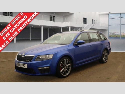 Skoda Octavia  2.0 TDI vRS Estate 5dr Diesel Manual Euro 6 (s/s) 