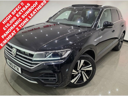 Volkswagen Touareg  3.0 TDI V6 R-Line Tech SUV 5dr Diesel Tiptronic 4M