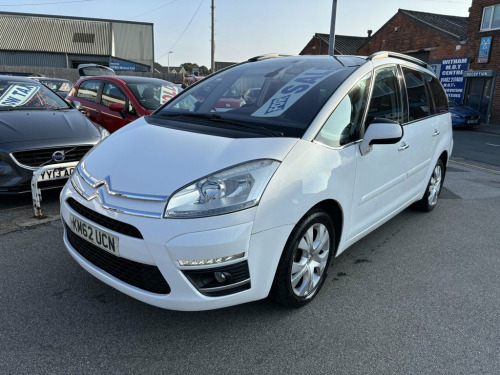 Citroen C4  1.6 PLATINUM HDI 5d 110 BHP