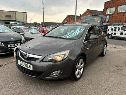 Vauxhall Astra  1.6 16v SRi Hatchback 5dr Petrol Manual Euro 5 (11