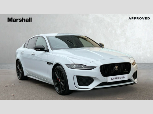 Jaguar XE  XE 2.0 D200 R-Dynamic Black 4dr Auto