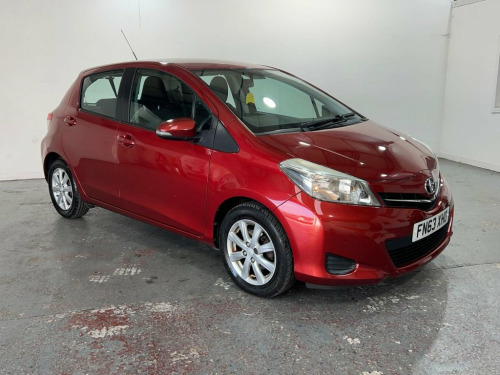 Toyota Yaris  1.33 Dual VVT-i TR Hatchback 5dr Petrol Manual Eur