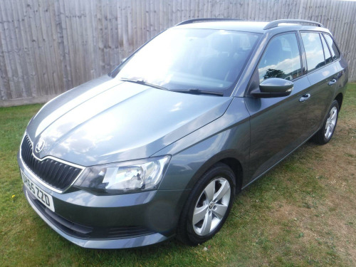 Skoda Fabia 1.2 TSI SE