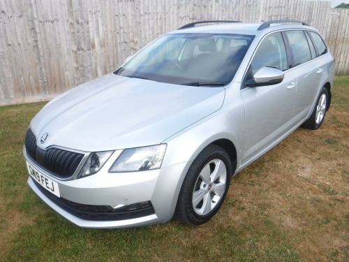 Skoda Octavia  1.6 TDI SE Technology ESTATE SAT NAV FSH