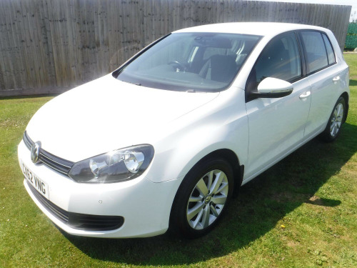 Volkswagen Golf  1.6 TDI BlueMotion Tech Match