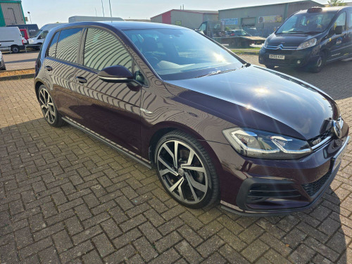 Volkswagen Golf 2.0 TDI GTD