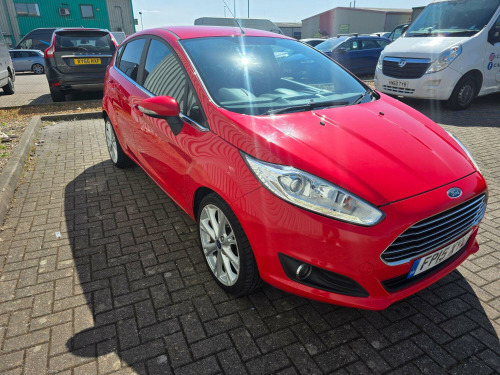 Ford Fiesta  1.5 TDCi Titanium
