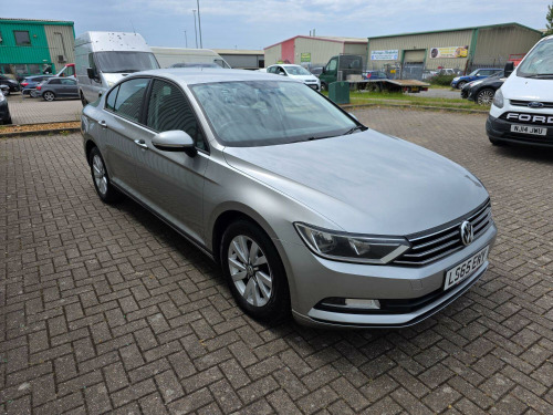 Volkswagen Passat  1.6 TDI BlueMotion Tech S