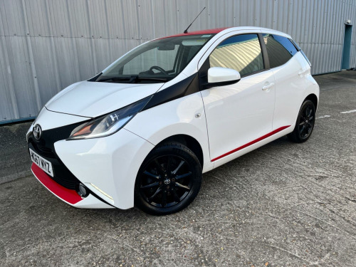 Toyota AYGO  1.0 VVT-i x-press