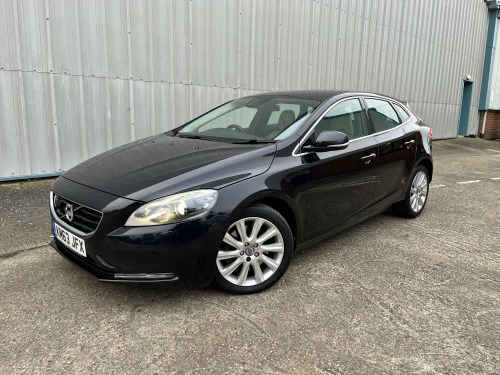 Volvo V40  2.0 D3 SE Lux Nav