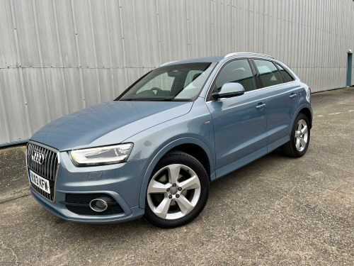 Audi Q3  2.0 TDI S line