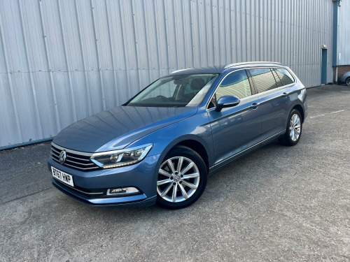 Volkswagen Passat  1.4 TSI SE Business