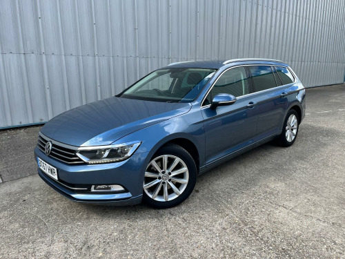 Volkswagen Passat  1.4 TSI SE Business