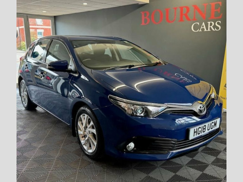 Toyota Auris  1.2 VVT-i Icon Tech Hatchback 5dr Petrol CVT Euro 