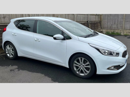 Kia ceed  1.6 GDi EcoDynamics 3 Hatchback 5dr Petrol Manual 