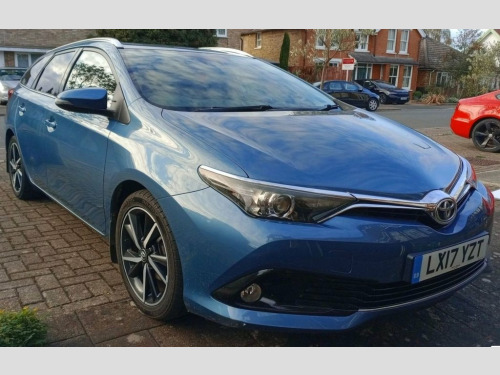 Toyota Auris  1.2 VVT-i Design Touring Sports 5dr Petrol CVT Eur