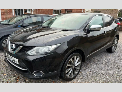 Nissan Qashqai  1.2 DIG-T Acenta SUV 5dr Petrol Manual 2WD Euro 6  