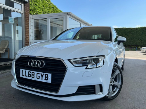 Audi A3  1.0 SPORTBACK TFSI SPORT 5d 114 BHP LEATHER SEATS,