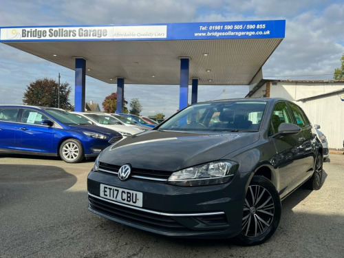 Volkswagen Golf  1.6 TDI BlueMotion Tech SE Hatchback 5dr Diesel Ma