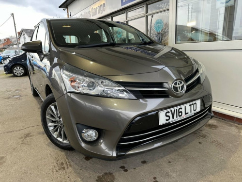 Toyota Verso  1.6 V-Matic Icon MPV 5dr Petrol Manual Euro 6 (7 S