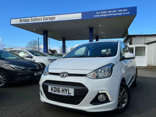 Hyundai i10  1.2 Premium Hatchback 5dr Petrol Auto Euro 6 (87 p