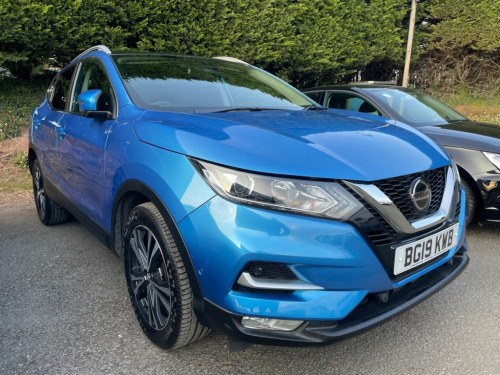 Nissan Qashqai  1.3 DIG-T N-Connecta SUV 5dr Petrol Manual Euro 6 