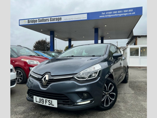 Renault Clio  1.5 dCi Play Hatchback 5dr Diesel Manual Euro 6 (s
