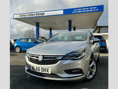 Vauxhall Astra  1.4i SRi Hatchback 5dr Petrol Manual Euro 6 (100 p