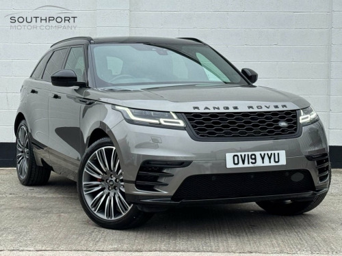 Land Rover Range Rover Velar  3.0 D300 R-Dynamic HSE SUV 5dr Diesel Auto 4WD Eur