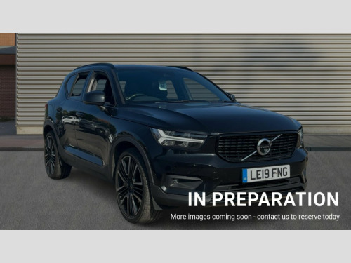 Volvo XC40  XC40 2.0 T5 R DESIGN Pro 5dr AWD Geartronic