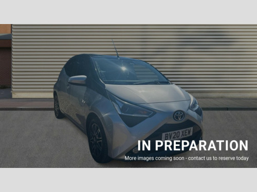 Toyota AYGO  AYGO 1.0 VVT-i X-Clusiv 5dr x-shift