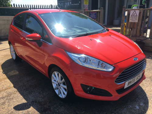 Ford Fiesta  1.0 T EcoBoost Titanium