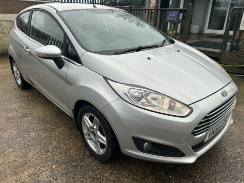 Ford Fiesta  1.0 T EcoBoost Zetec 1 OWNER FROM NEW 