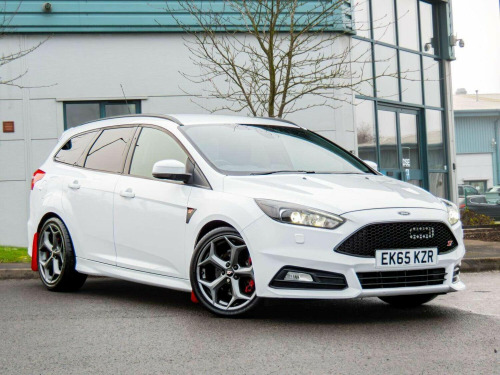 Ford Focus  2.0 T EcoBoost ST-3