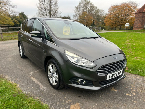 Ford S-MAX  2.0 TDCi Titanium