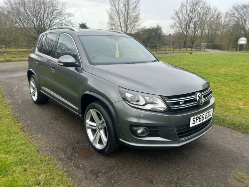 Volkswagen Tiguan  2.0 TDI BlueMotion Tech R-Line Edition